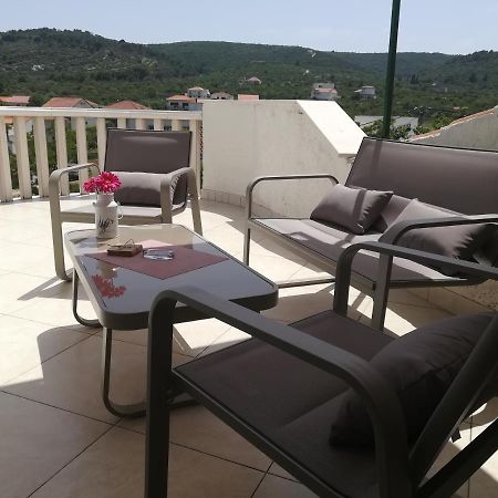 Apartman Nena Apartment Slatine Exterior photo