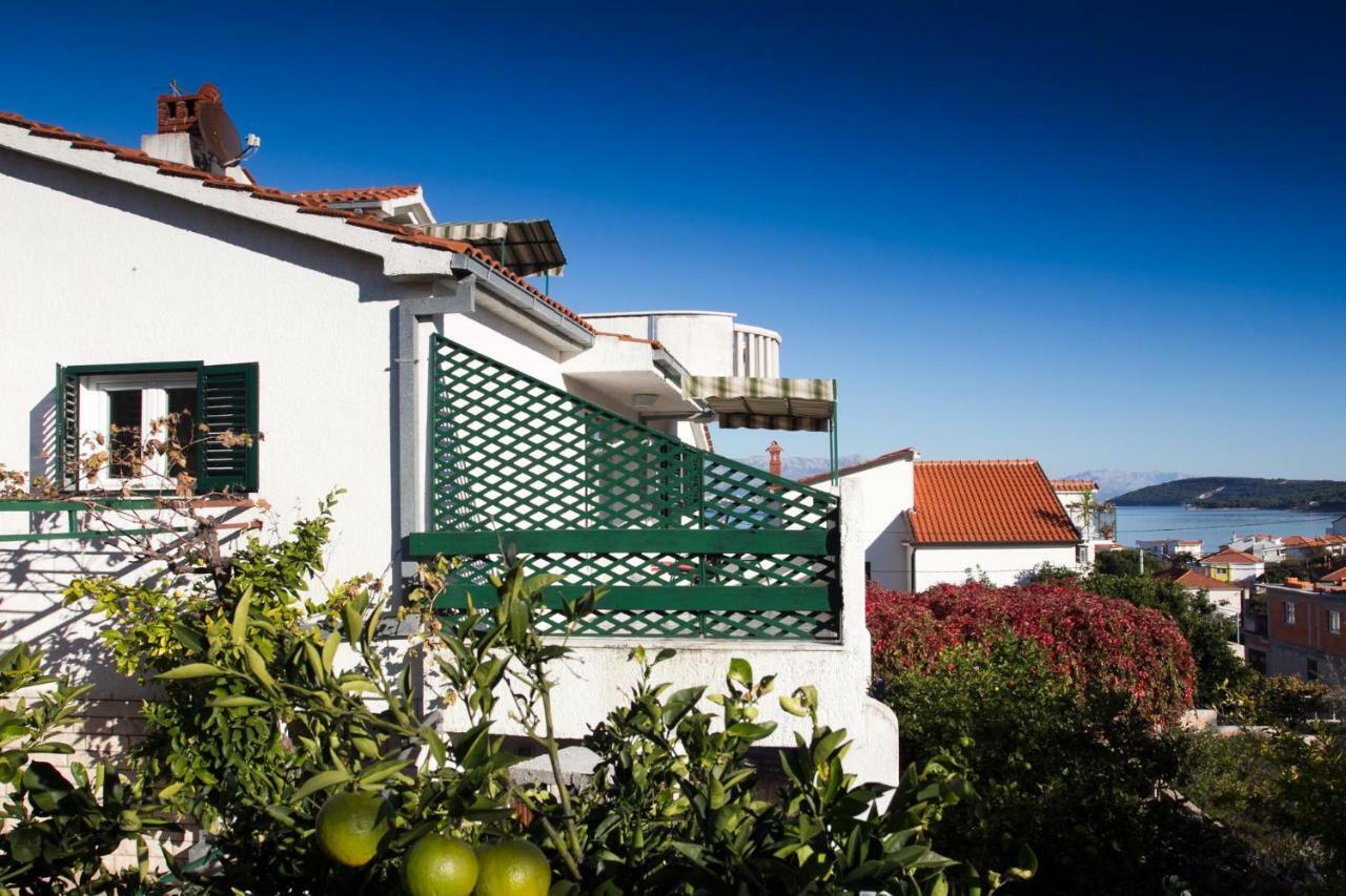 Apartman Nena Apartment Slatine Exterior photo