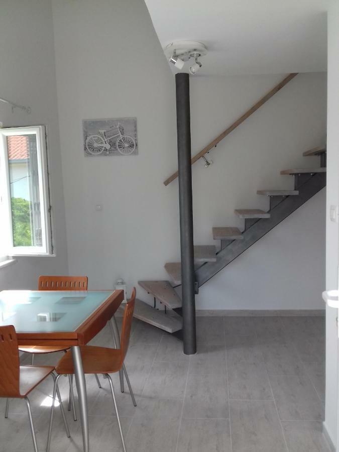 Apartman Nena Apartment Slatine Exterior photo